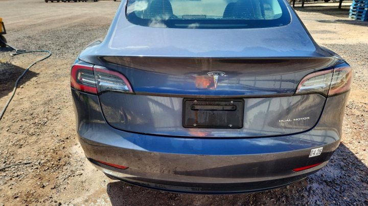 Tesla MODEL 3 2022
