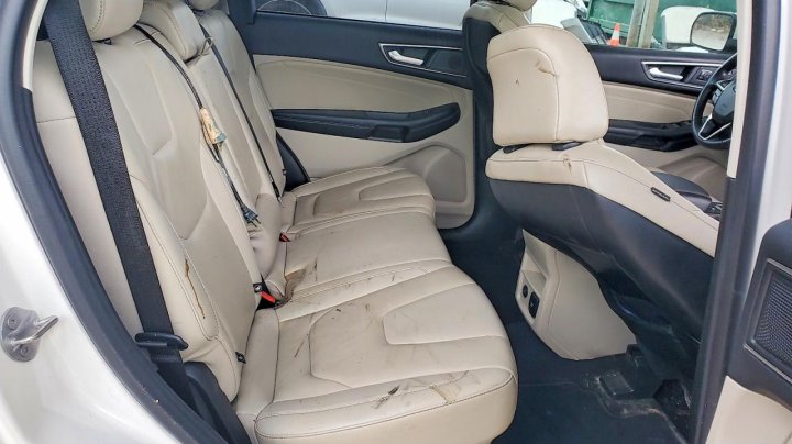 Ford EDGE Titanium 2022
