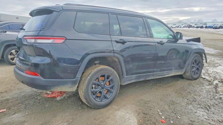 JEEP GRAND Cherokee L Laredo 2024