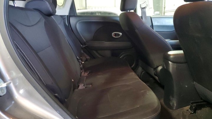 KIA Soul  2015