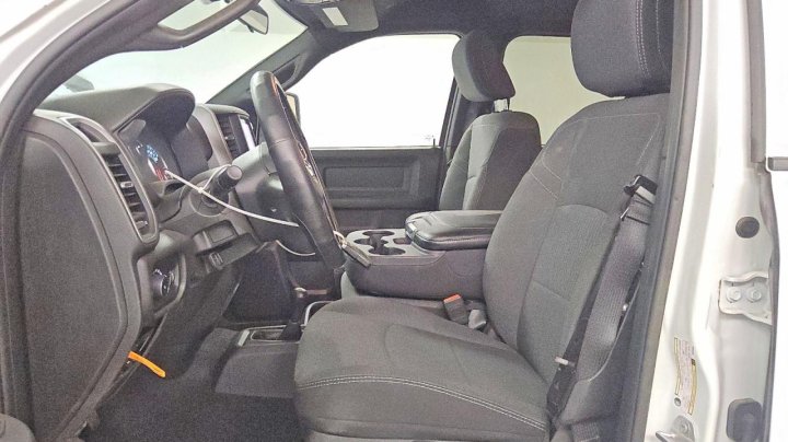 RAM 2500 Tradesman 2024