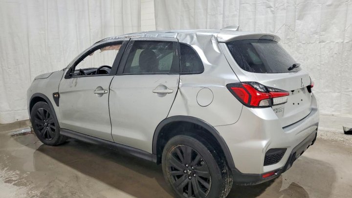 Mitsubishi Outlander Sport S 2025