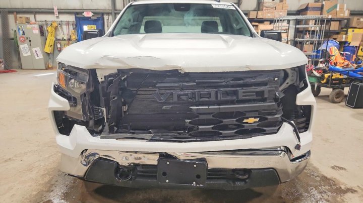 Chevrolet Silverado C1500 2024
