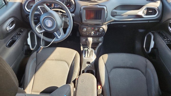 JEEP RENEGADE Latitude 2021