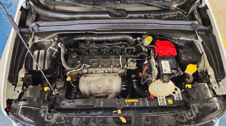 JEEP RENEGADE Latitude 2021