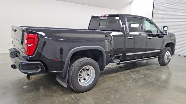 Chevrolet Silverado K3500 High Country 2026