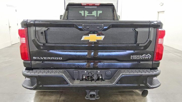 Chevrolet Silverado K3500 High Country 2026