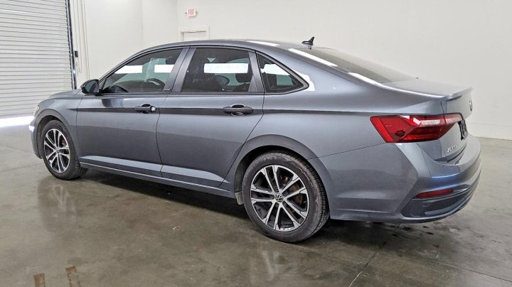 Volkswagen JETTA Sport 2024