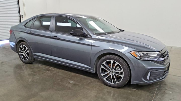 Volkswagen JETTA Sport 2024