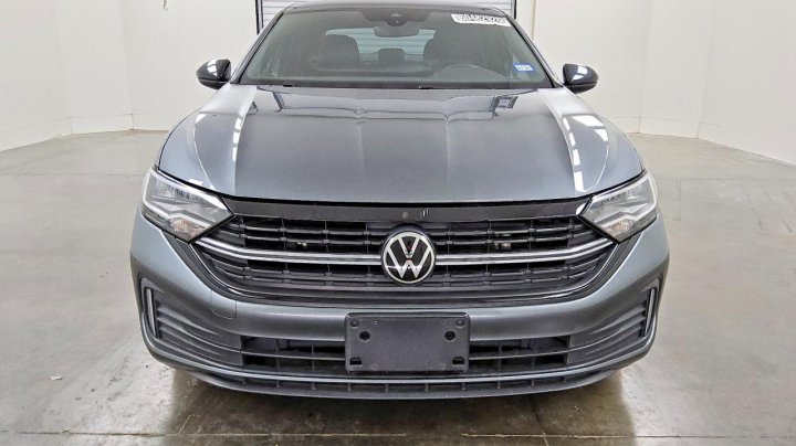 Volkswagen JETTA Sport 2024