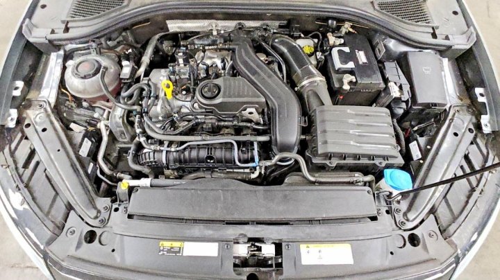 Volkswagen JETTA Sport 2024