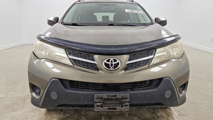 Toyota RAV4 Le 2015