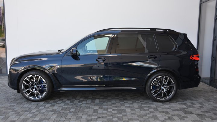BMW X7 xDrive40d 2025