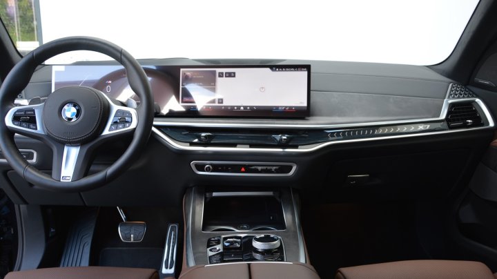 BMW X7 xDrive40d 2025