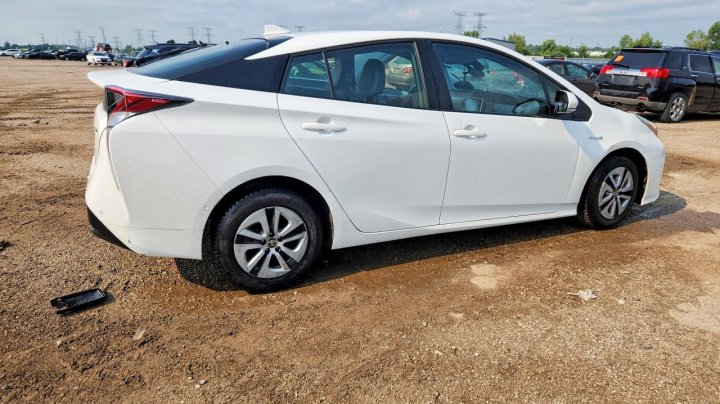 Toyota Prius Four 2018