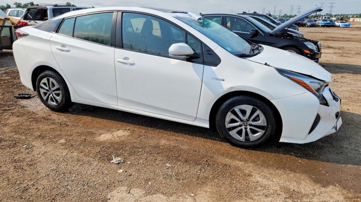 Toyota Prius Four 2018