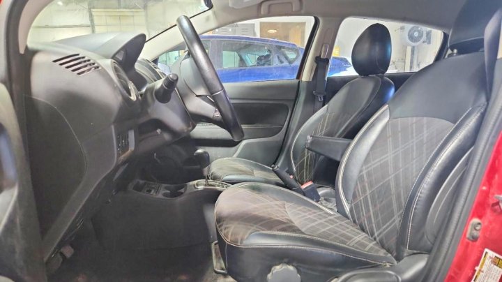 Mitsubishi Mirage Se 2021
