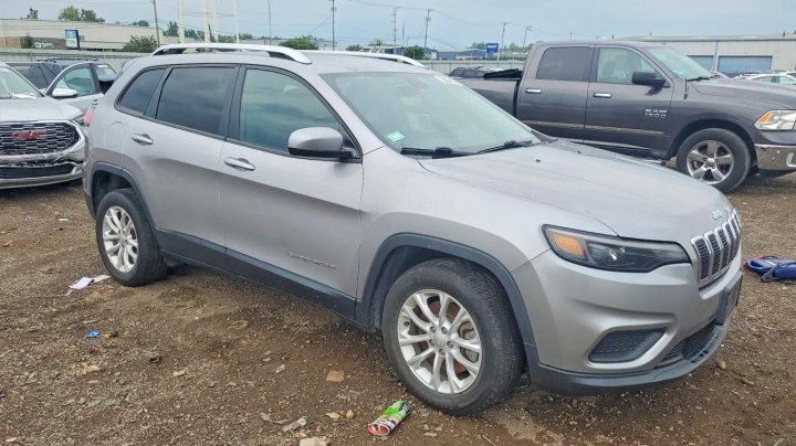 JEEP Cherokee Latitude 2020