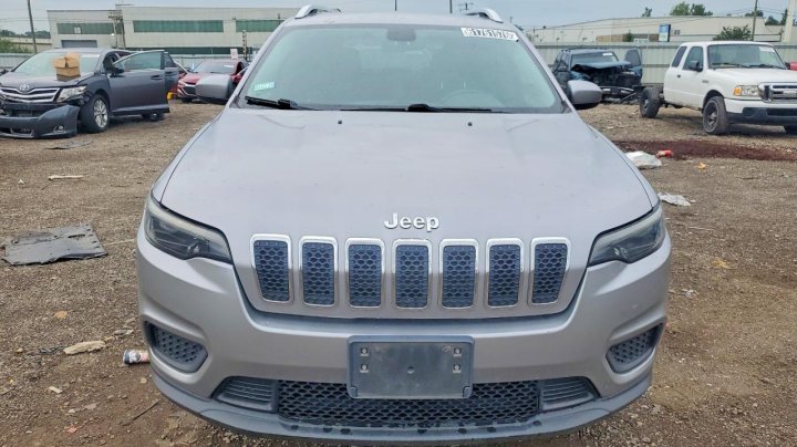 JEEP Cherokee Latitude 2020