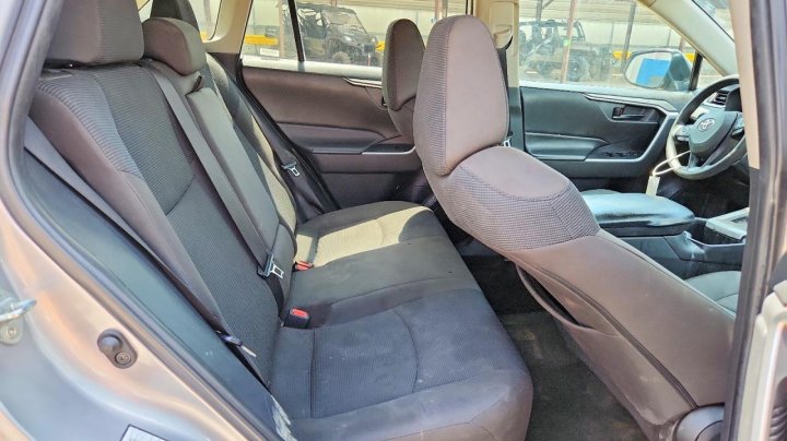 Toyota RAV4 Le 2023