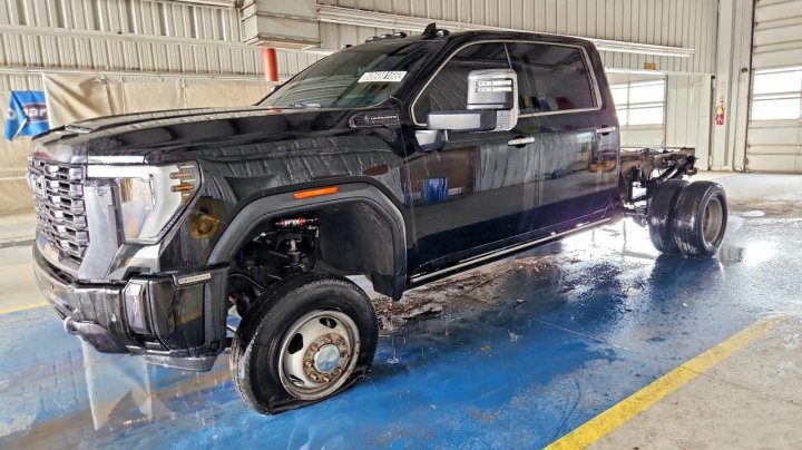GMC Sierra K3500 Denali Ultimate 2024