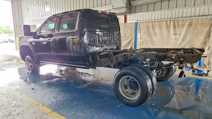 GMC Sierra K3500 Denali Ultimate 2024