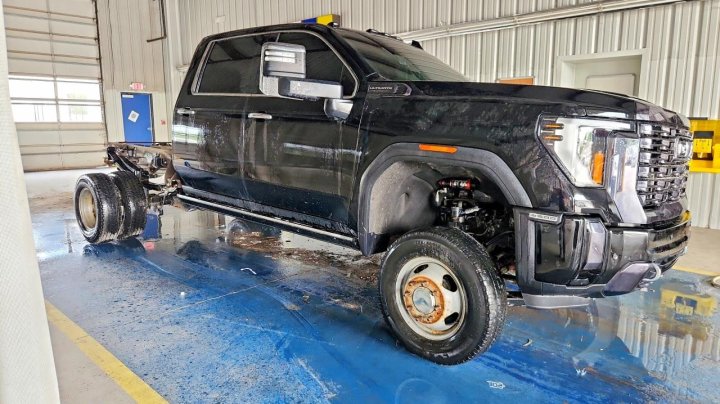 GMC Sierra K3500 Denali Ultimate 2024