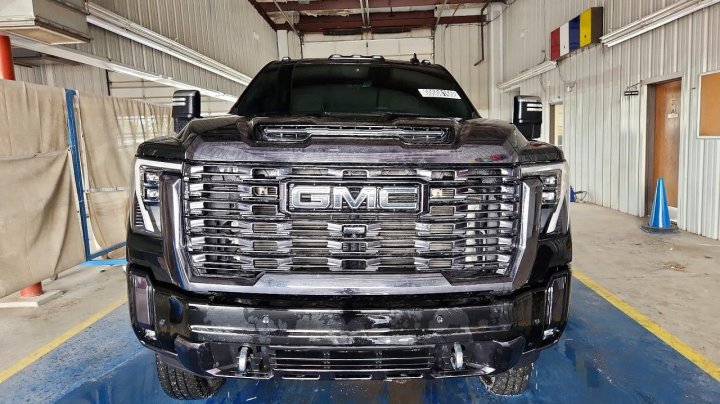 GMC Sierra K3500 Denali Ultimate 2024