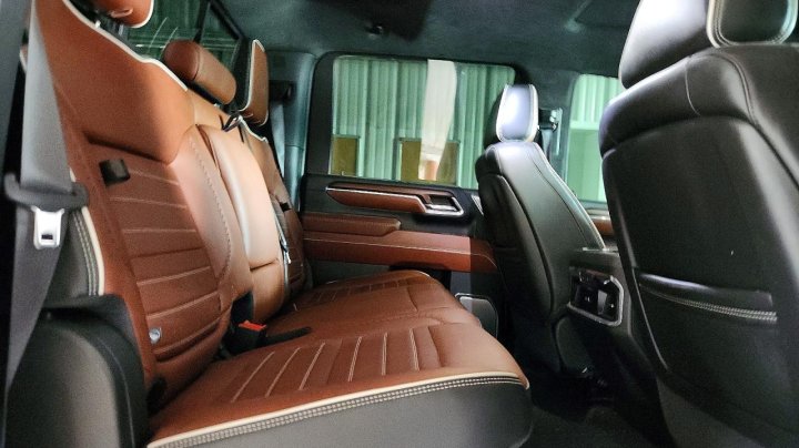GMC Sierra K3500 Denali Ultimate 2024