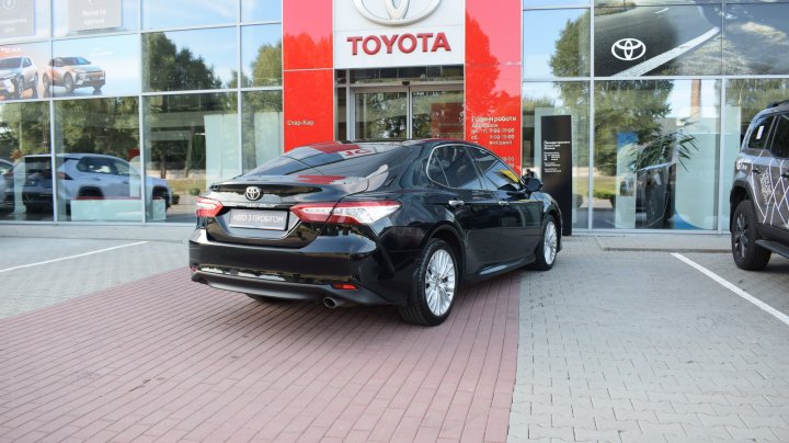 Toyota Camry Premium 2019