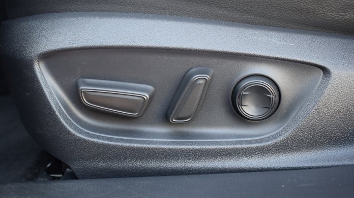 Toyota Camry Premium 2019