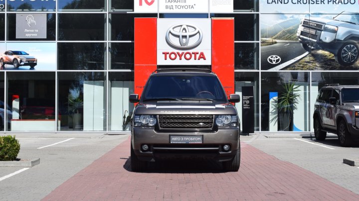 Land Rover Range Rover Premium 2012