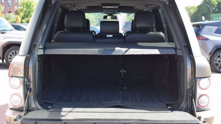 Land Rover Range Rover Premium 2012