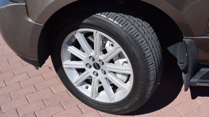 Land Rover Range Rover Premium 2012