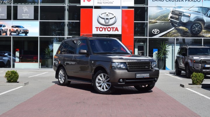 Land Rover Range Rover Premium 2012