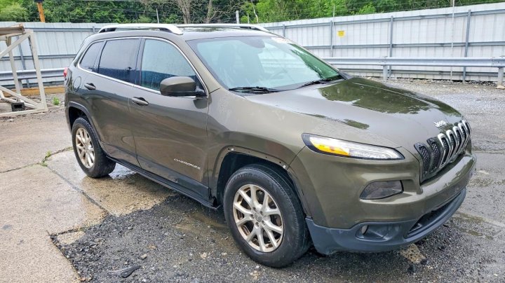 JEEP Cherokee Latitude 2016