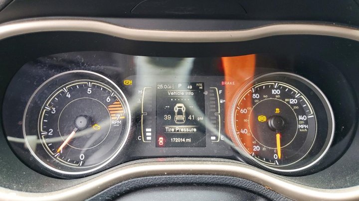 JEEP Cherokee Latitude 2016