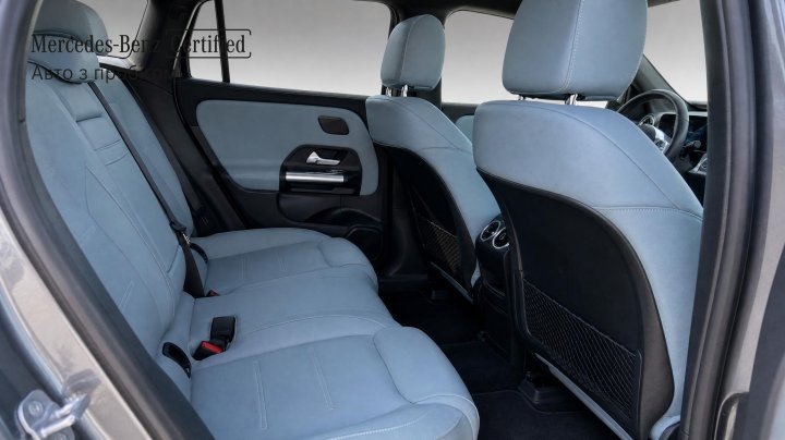 Mercedes-Benz EQA EQA 350 4MATIC 2025