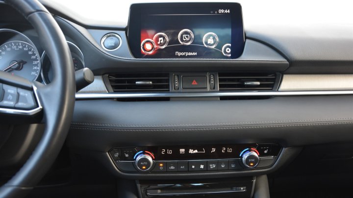 MAZDA 6 2019