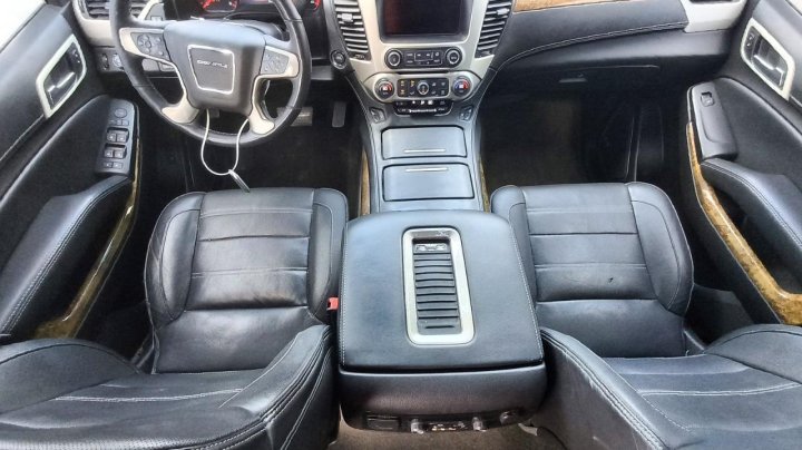 GMC YUKON Xl Denali 2016