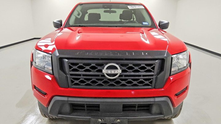 Nissan Frontier S 2024