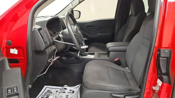Nissan Frontier S 2024