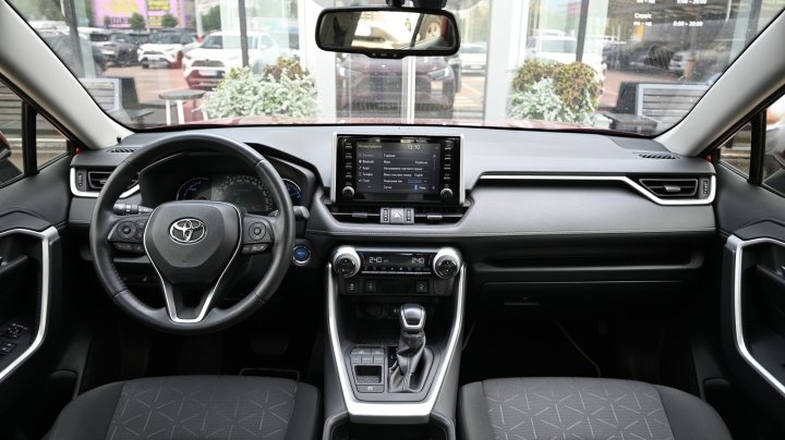 Toyota RAV4 Active 2019