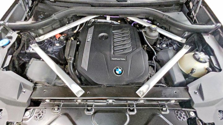 BMW X5 xDrive40i 2021