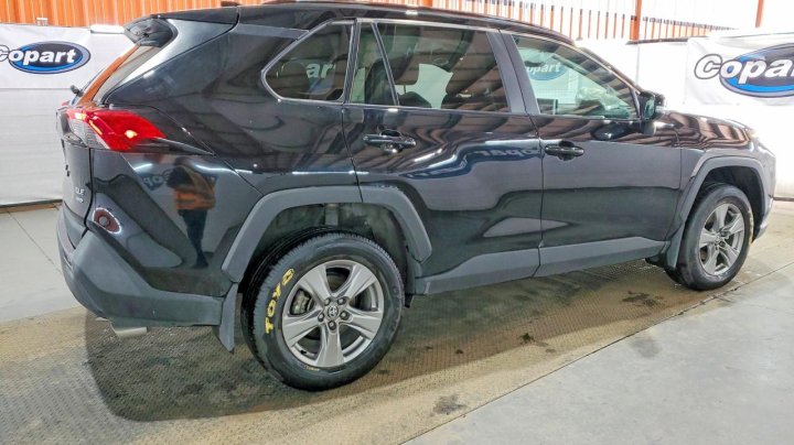 Toyota RAV4 Xle 2025