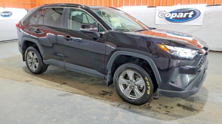 Toyota RAV4 Xle 2025