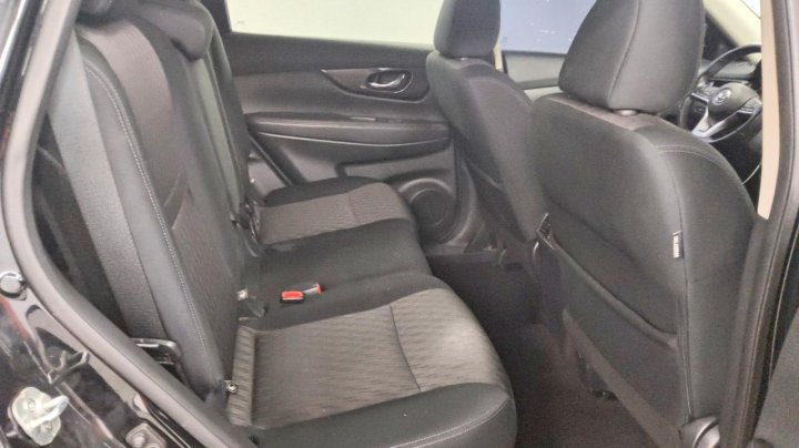 Nissan ROGUE Sv 2018