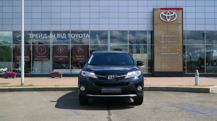 Toyota RAV4 Lounge 2013