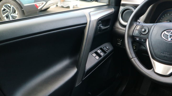 Toyota RAV4 Lounge 2013