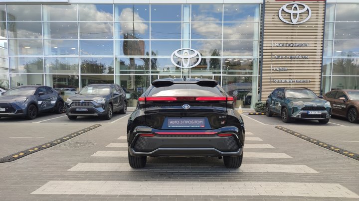 Toyota C-HR GR SPORT 2024